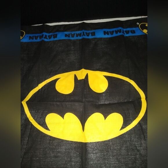 Vintage DC Comics Inc. Batman Graphic Print Bandana Handkerchief USA 1989 - Picture 5 of 8